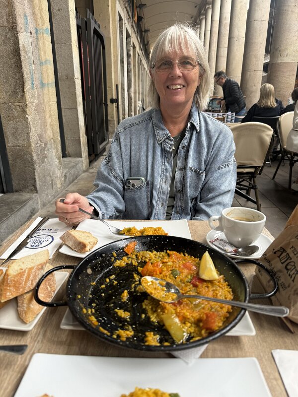 Eating Paella